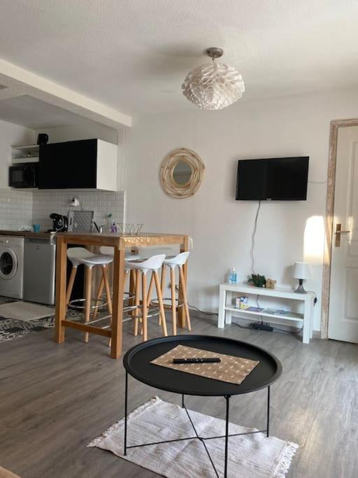 Appt 2 Pieces Port Frejus - Mega Terrasse + Garage Διαμέρισμα Εξωτερικό φωτογραφία